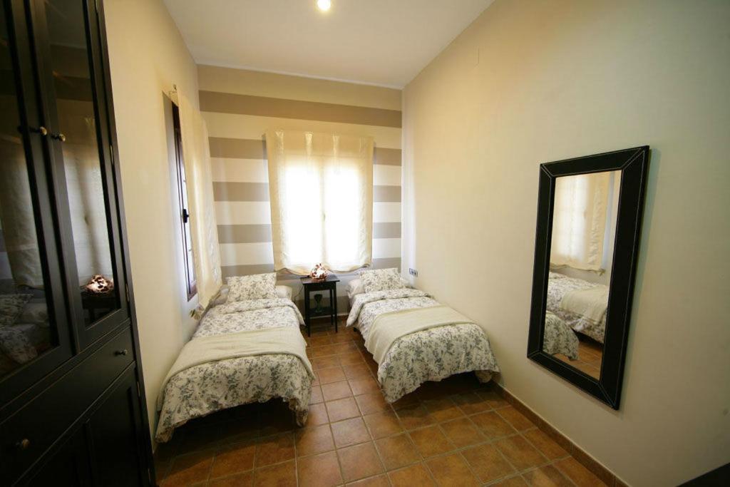Casa Rural La Serrana La Carlota Luaran gambar